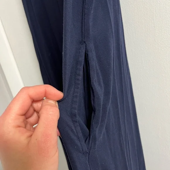 Time and Tru Dark Blue Sleeveless Midi Dress - Picture 2 of 4